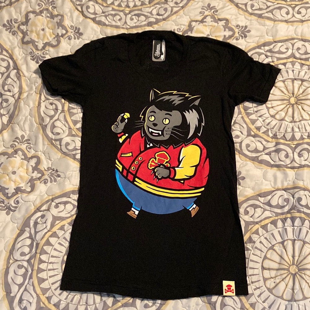 Johnny Cupcakes Big Kid Lycanthriller Womens Medium Graphic Tee Shirt